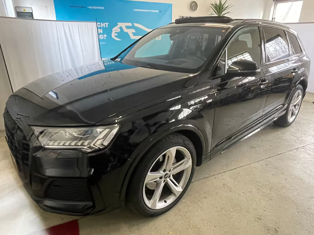 Audi Q7 Quattro S-Line 50 TDI