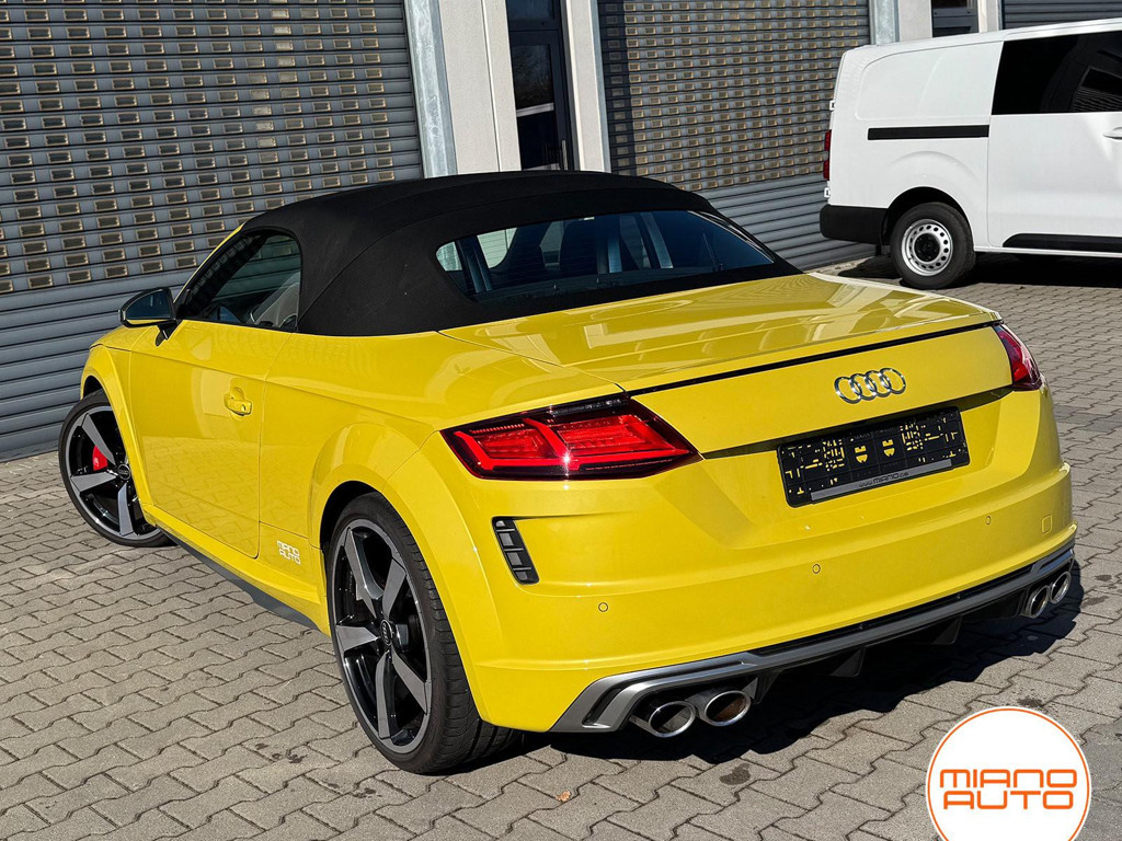 Audi TTS