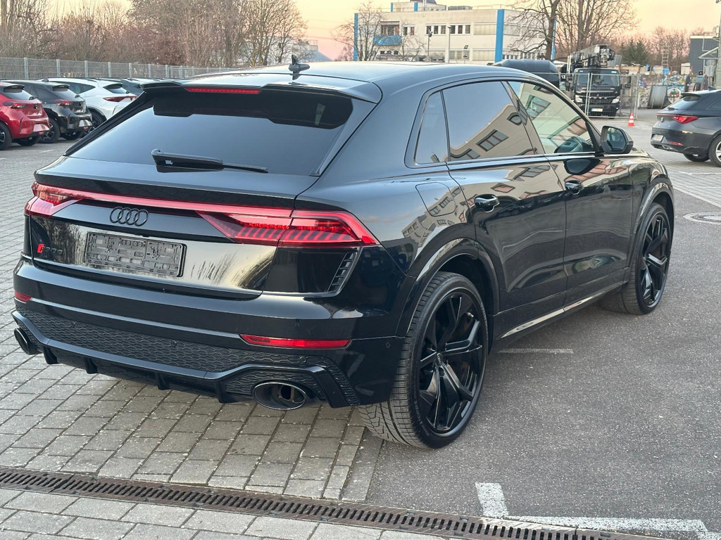 Audi RS Q8