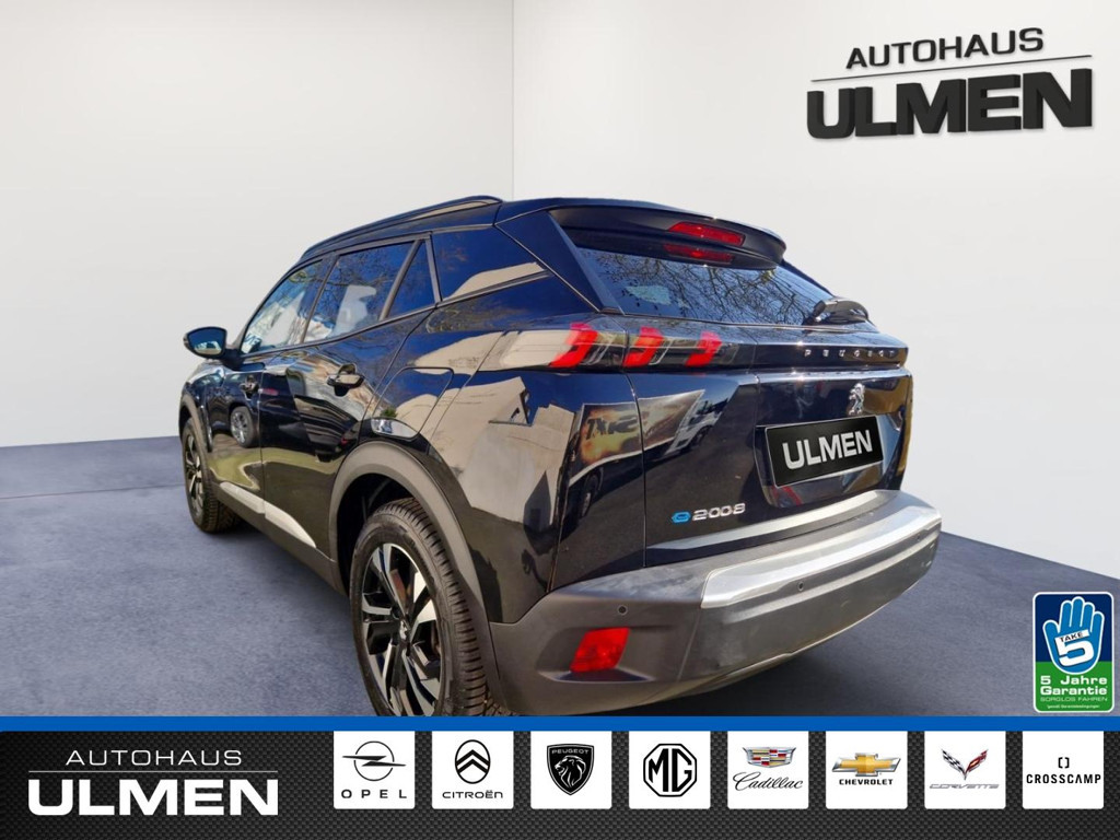Peugeot e-2008