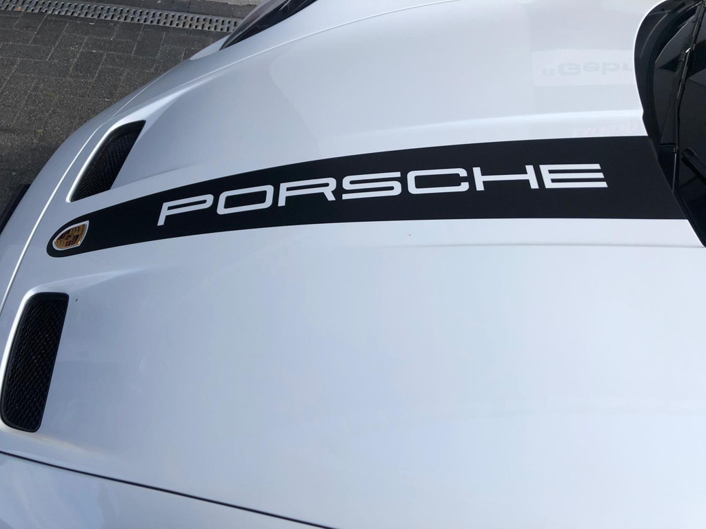 Porsche 992