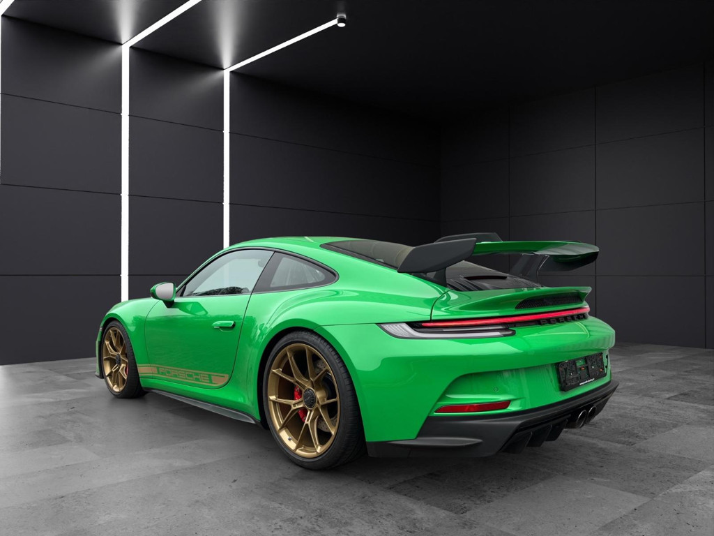Porsche 992