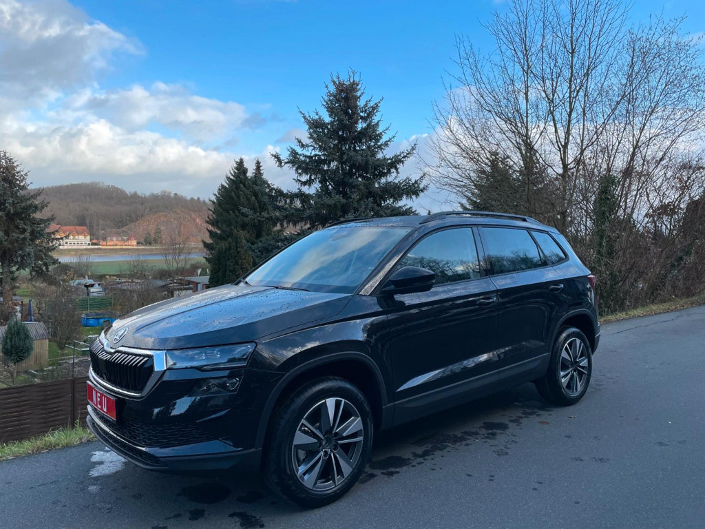 Skoda Karoq 1.5 TSI Tour