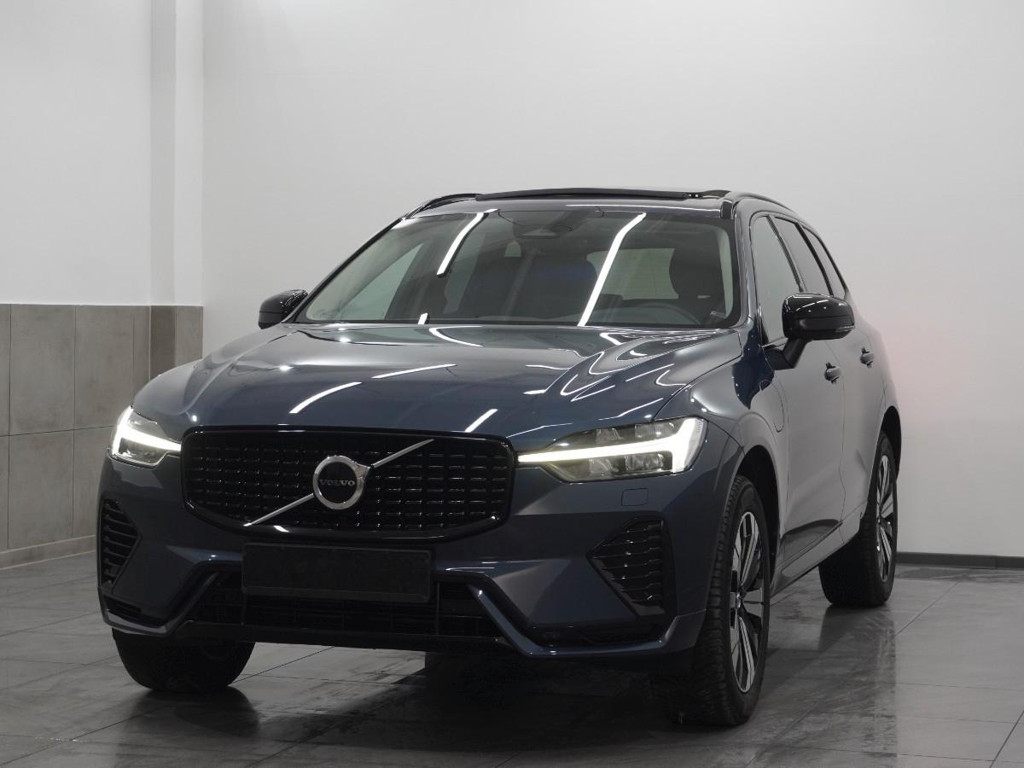 Volvo XC60 T8 Plus Dark