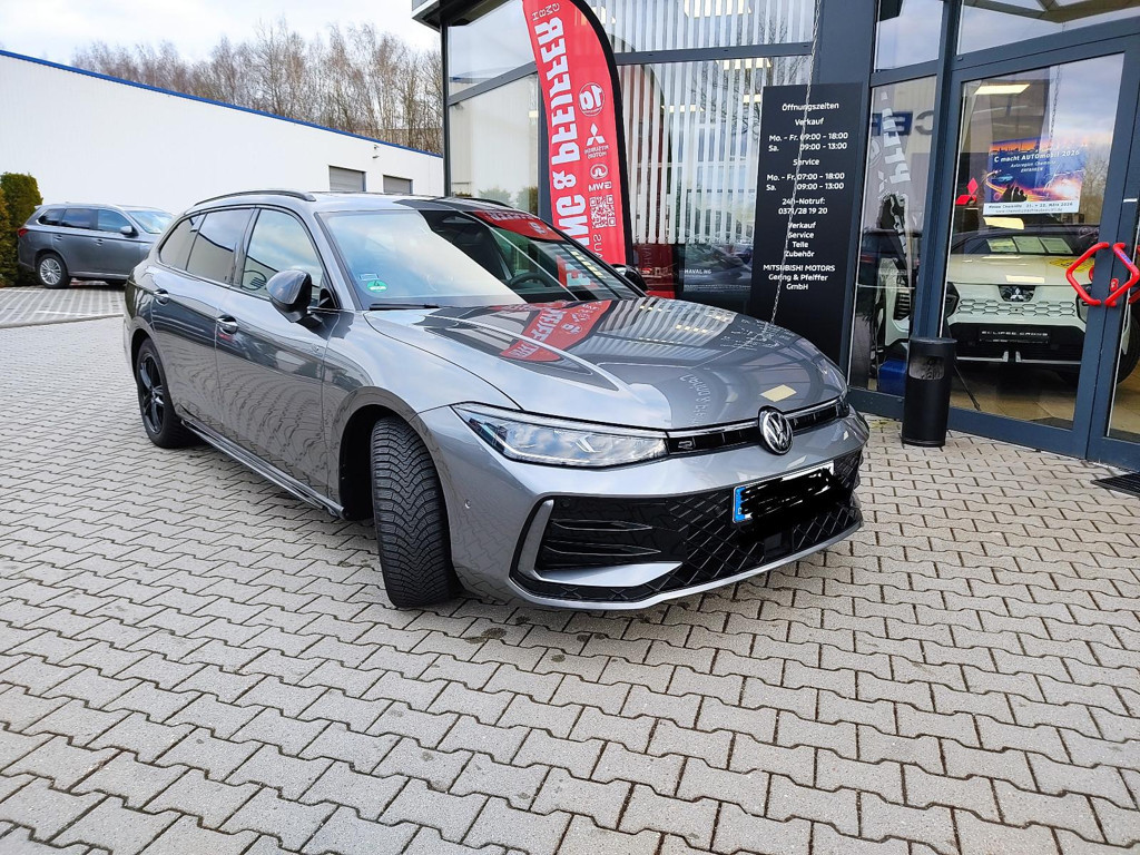 Volkswagen Passat DSG Variant R-Line 2.0 TDI