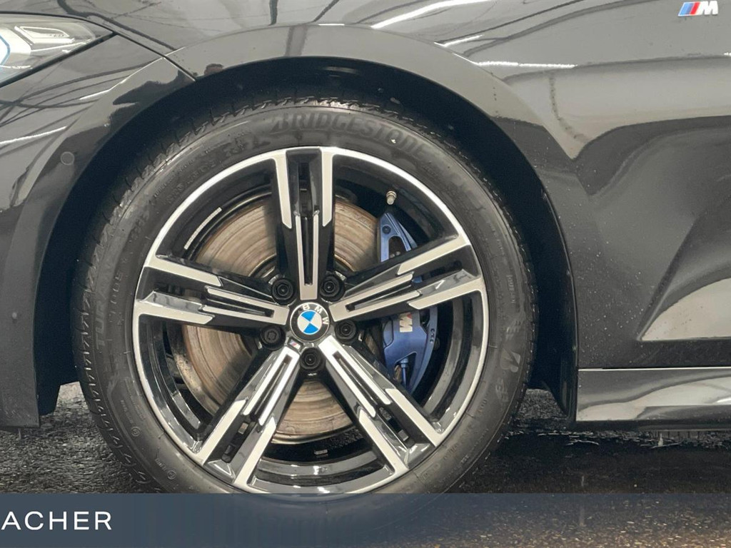 BMW M340 xDrive Sedan