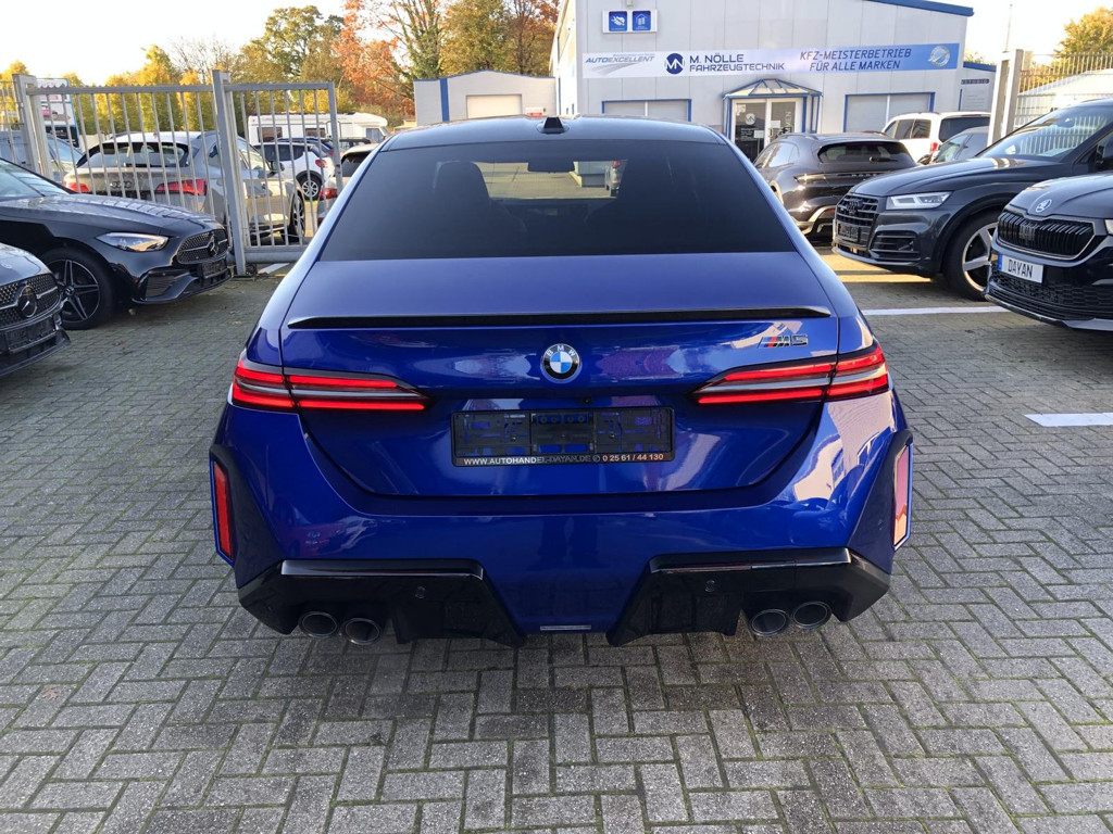 BMW M5