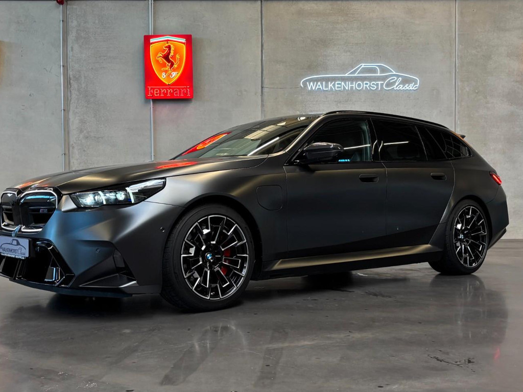 BMW M5 Touring / M Driver's Package / 0,5% Verst.