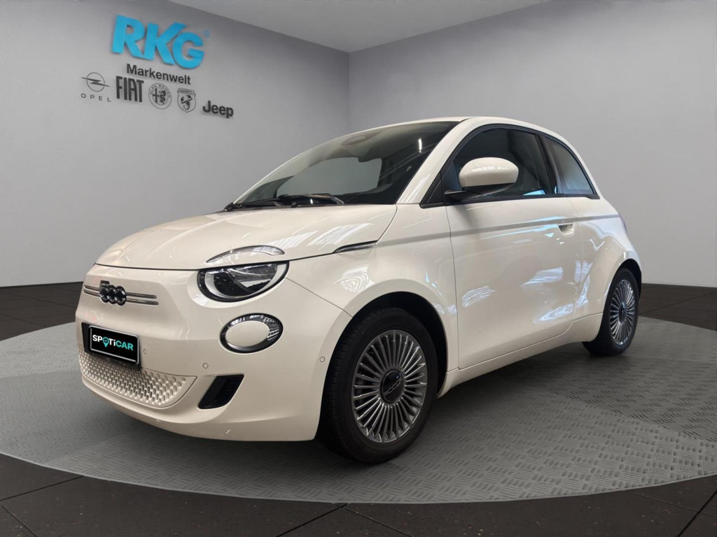 Fiat 500e PDC v./h./Kamera/Sitzheizung/CarPlay/Klima