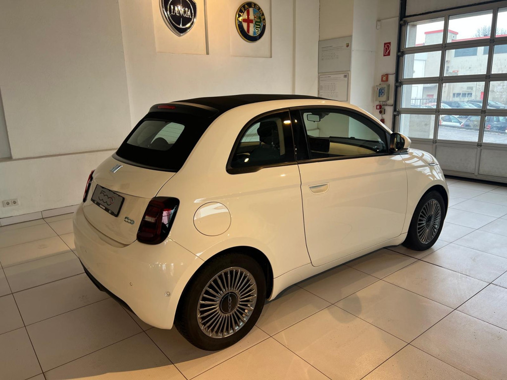 Fiat 500e
