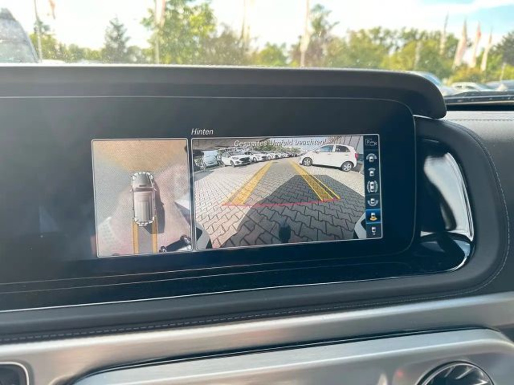 Mercedes-Benz G-Klasse