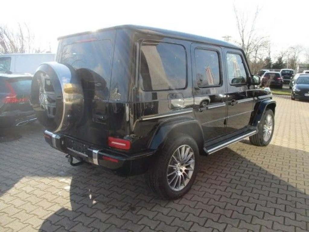 Mercedes-Benz G-Klasse