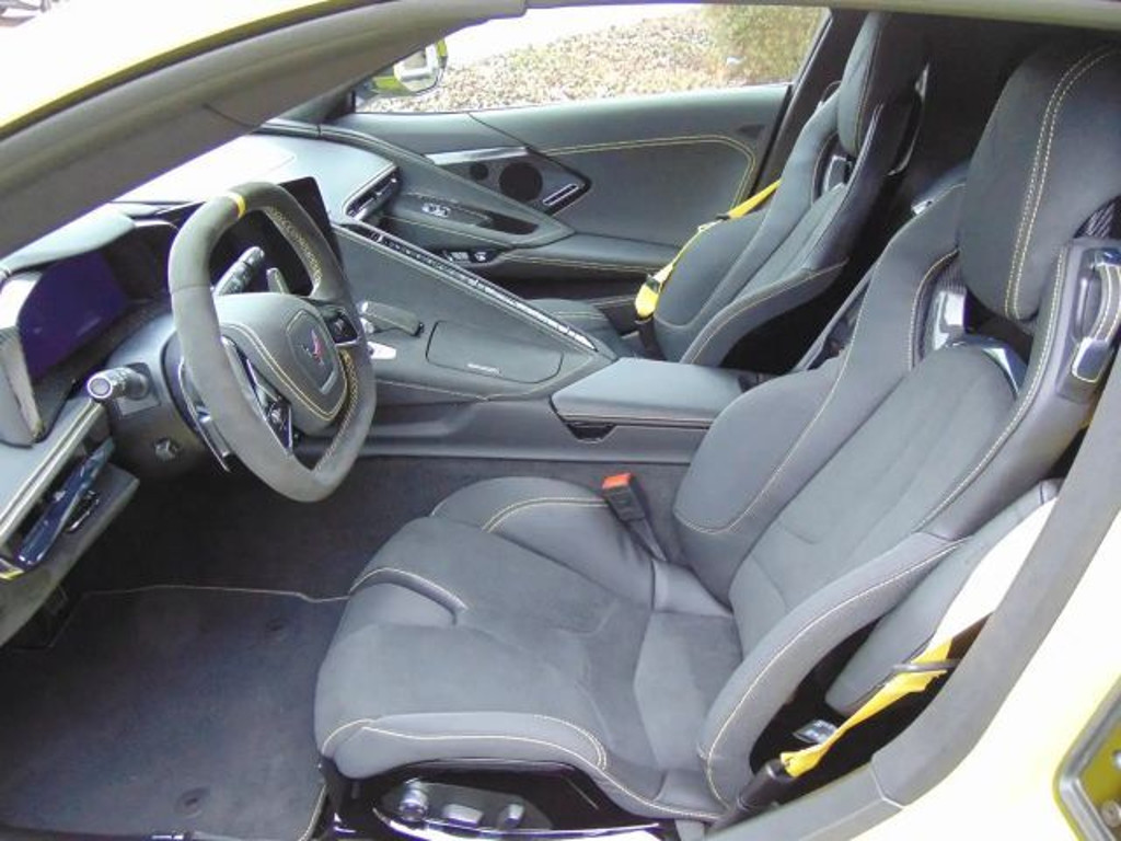 Corvette C8