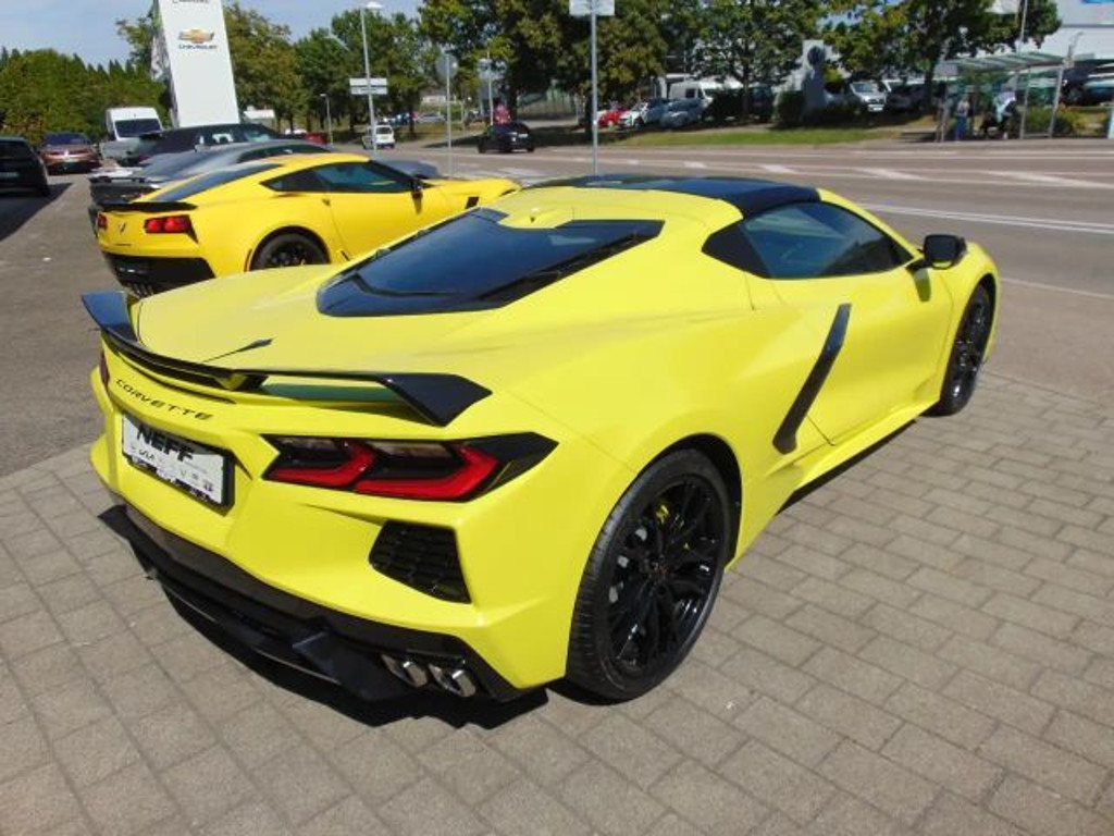 Corvette C8