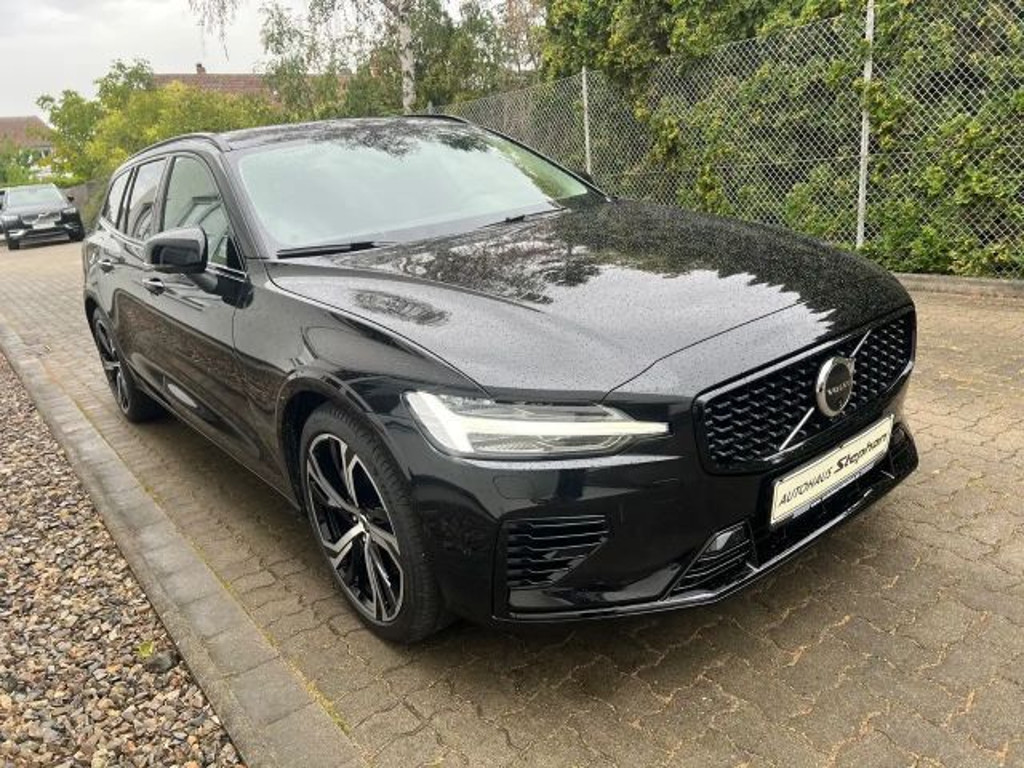 Volvo V60 AWD T6 Recharge Plus Dark
