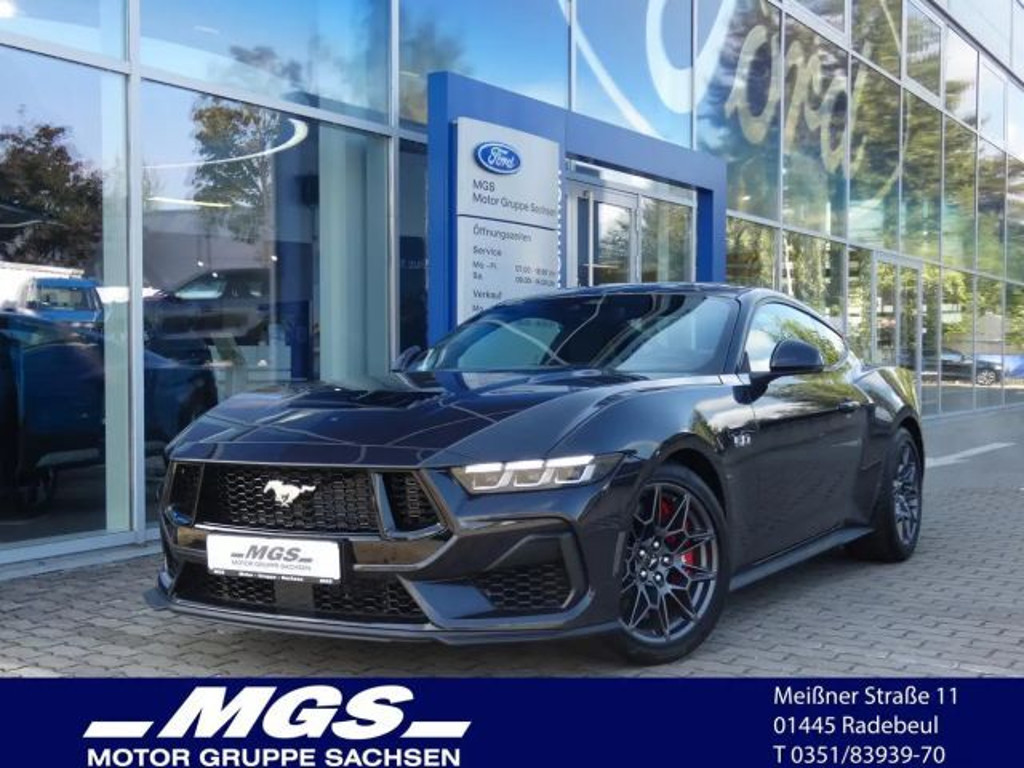Ford Mustang Fastback GT 5.0 V8