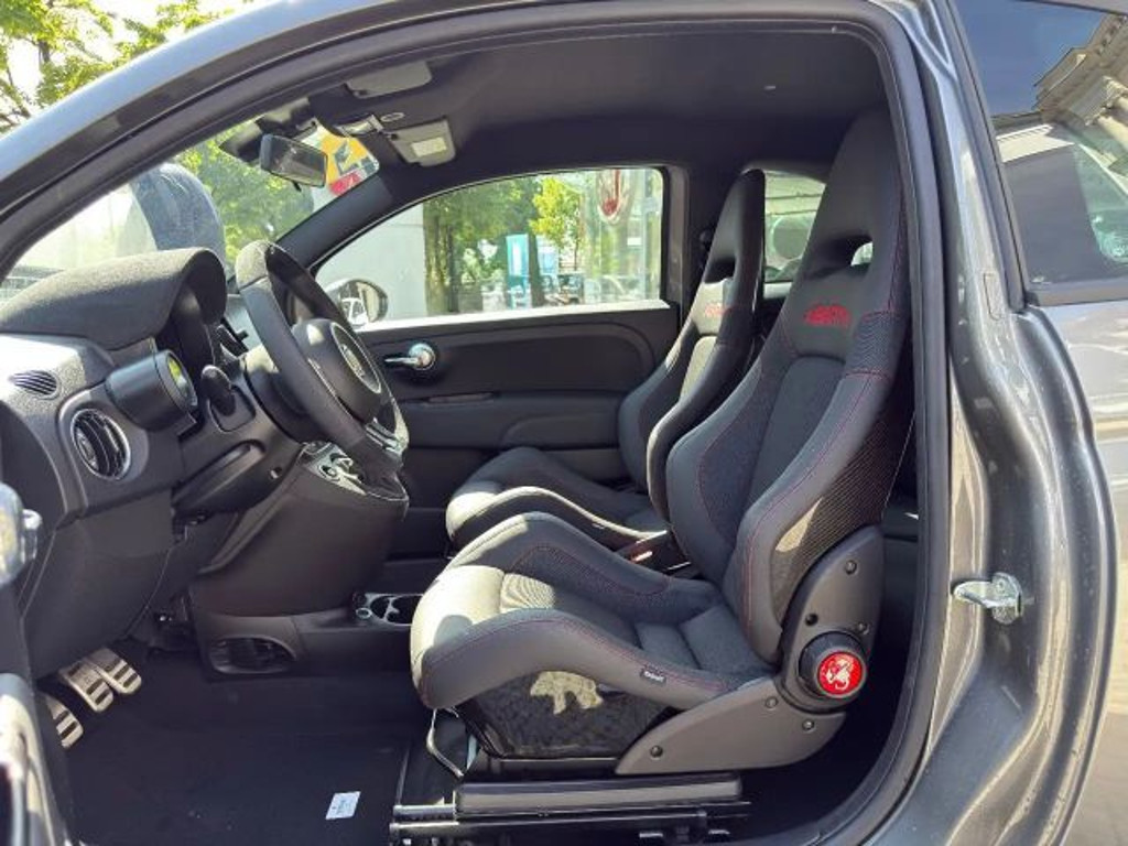 Abarth 695