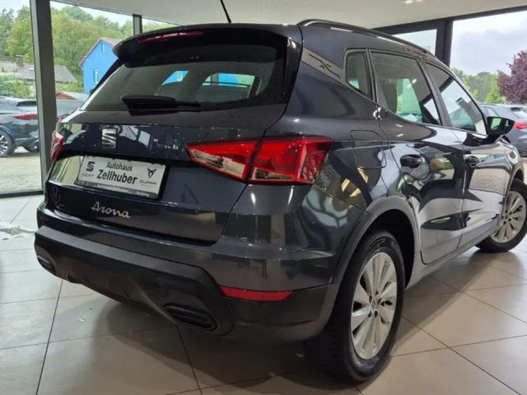Seat Arona