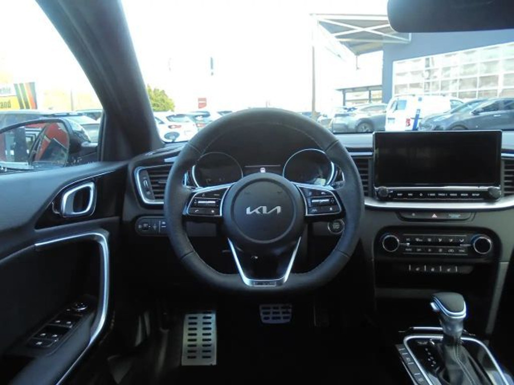 Kia ProCeed