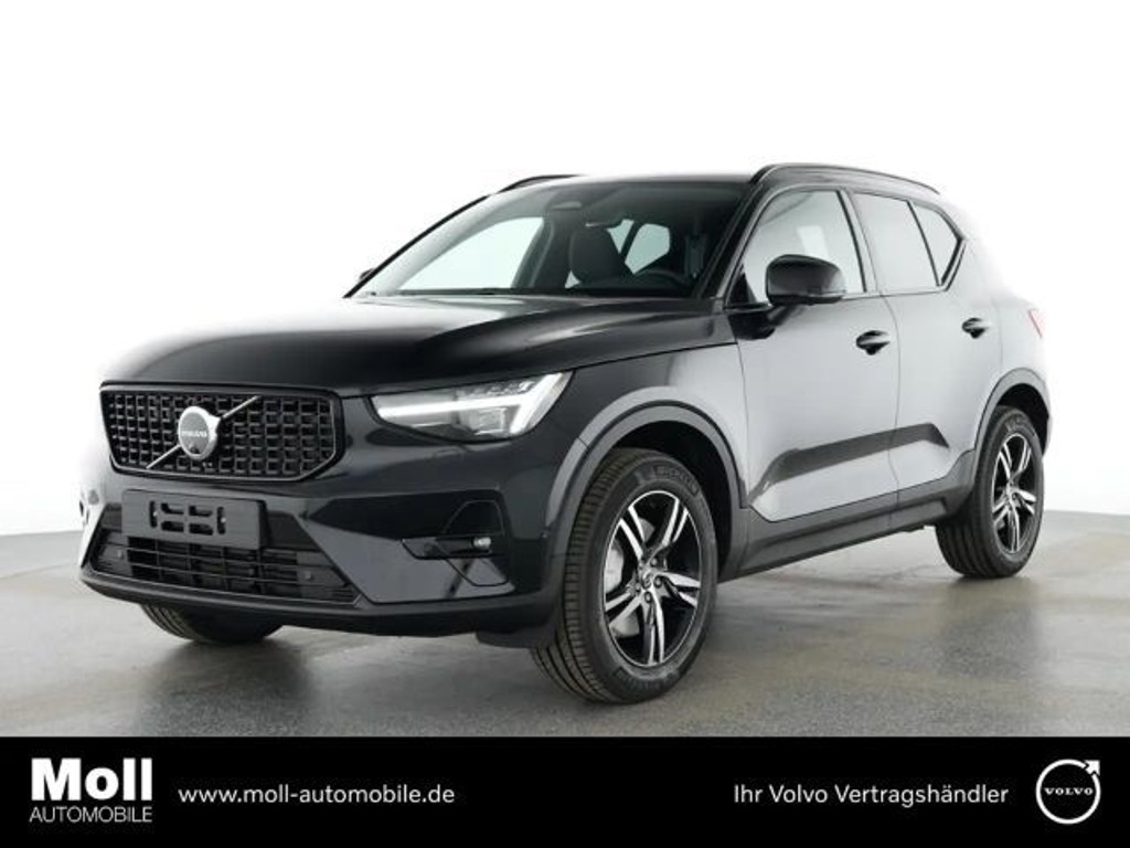 Volvo XC40 Plus Dark