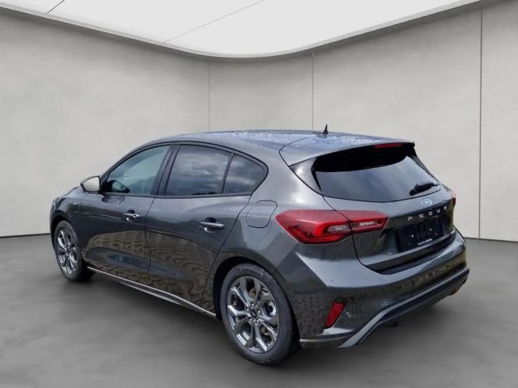 Ford Focus EcoBoost ST Line