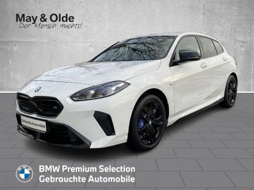 BMW 1 Serie 135 xDrive Sedan