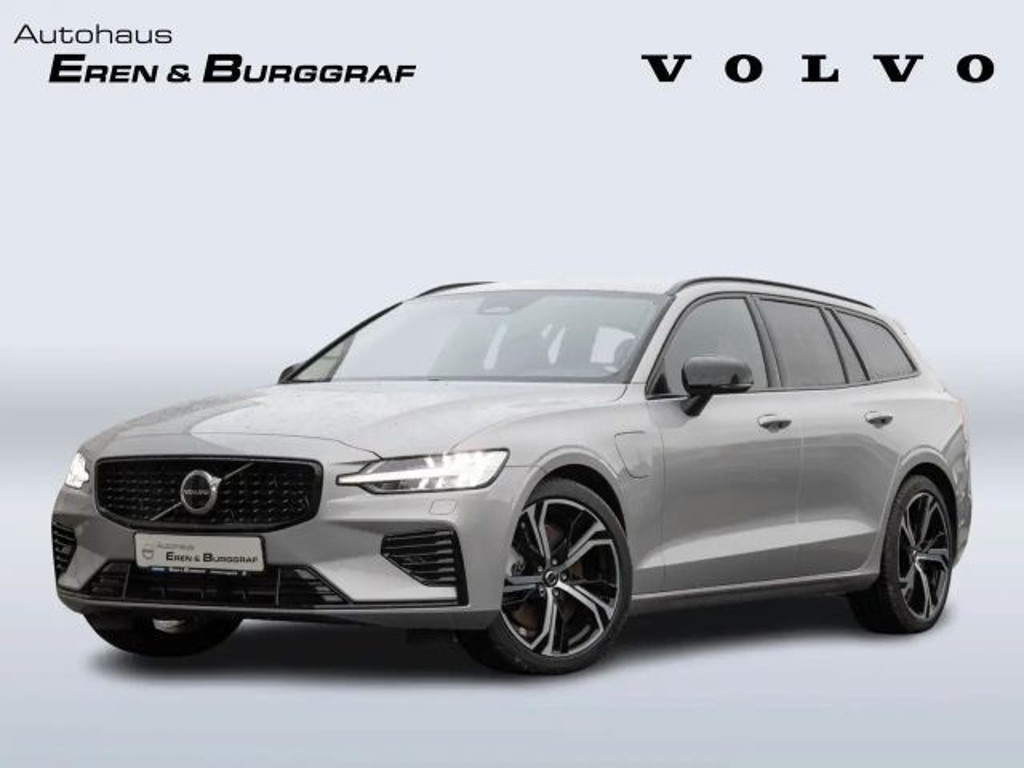 Volvo V60 AWD Hybrid Plus Dark