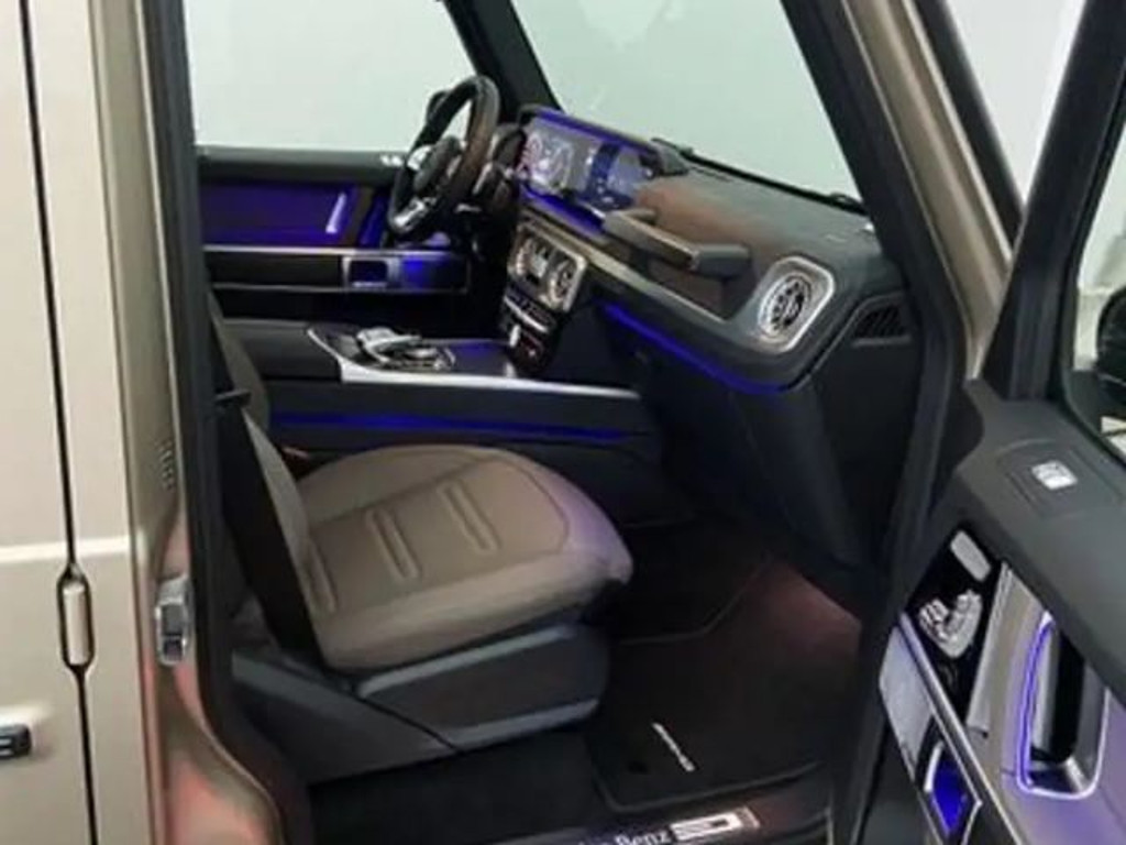 Mercedes-Benz G-Klasse