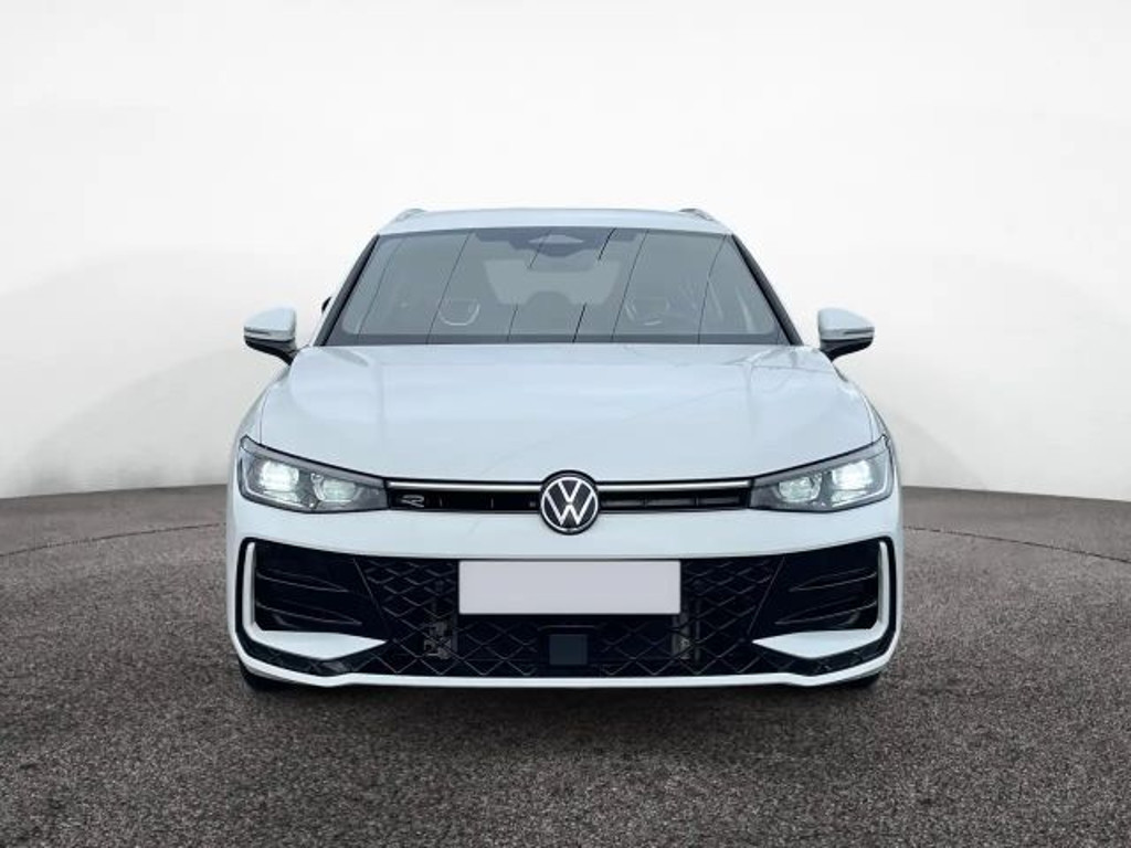 Volkswagen Passat DSG Variant R-Line