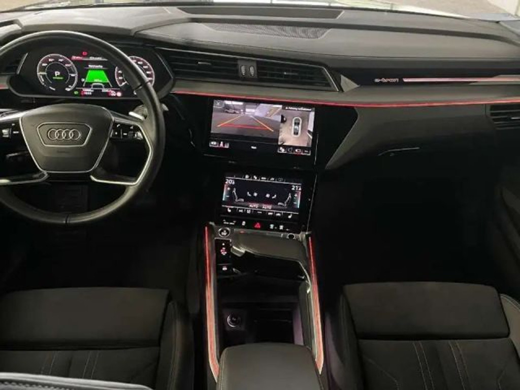 Audi Q8 e-tron