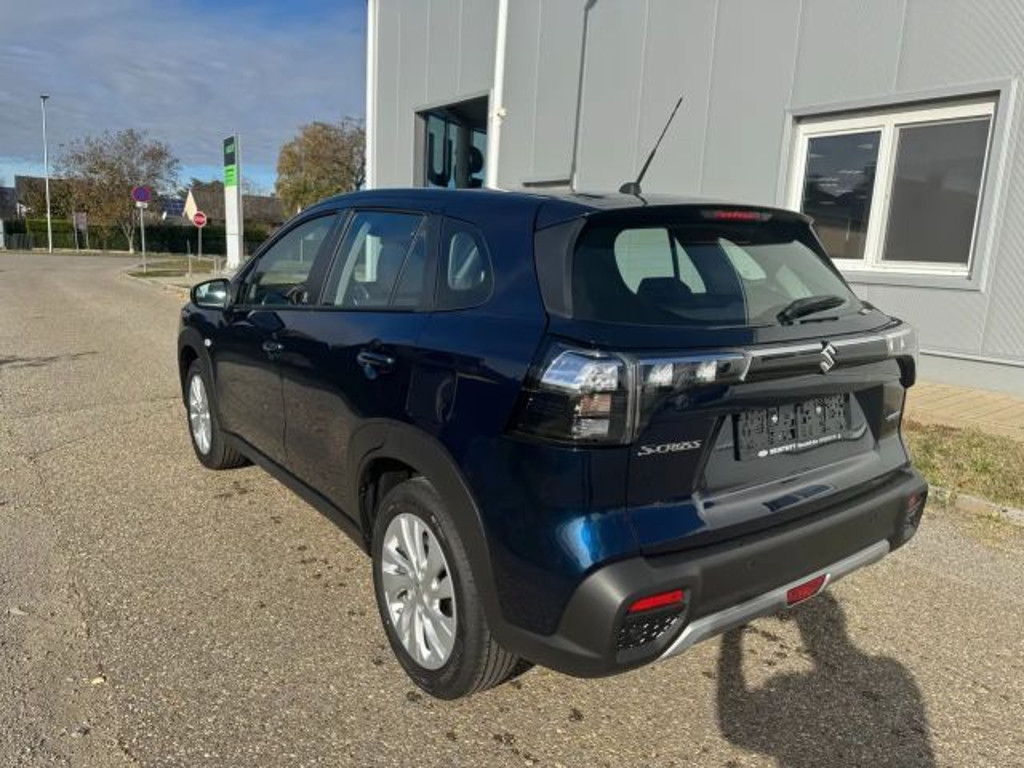 Suzuki S-Cross