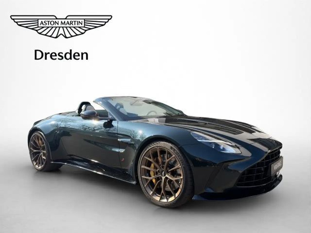 Aston Martin V8
