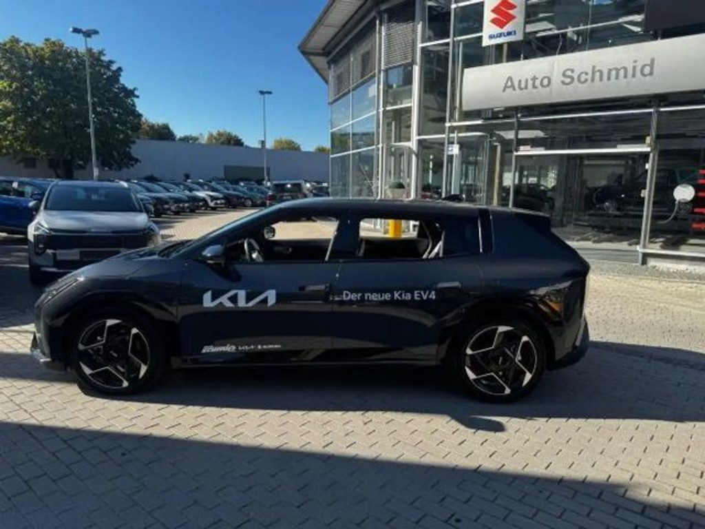 Kia EV4