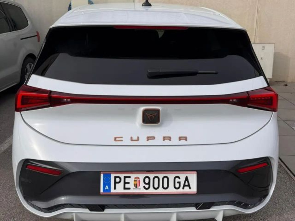 Cupra Born