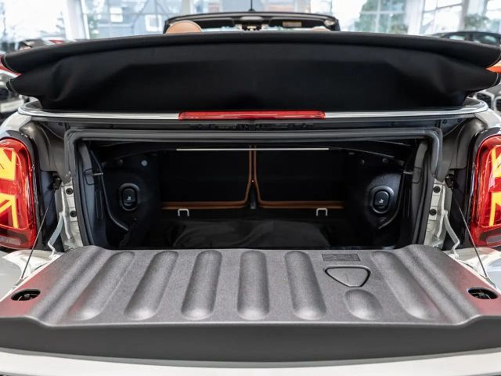 Mini John Cooper Works Cabrio