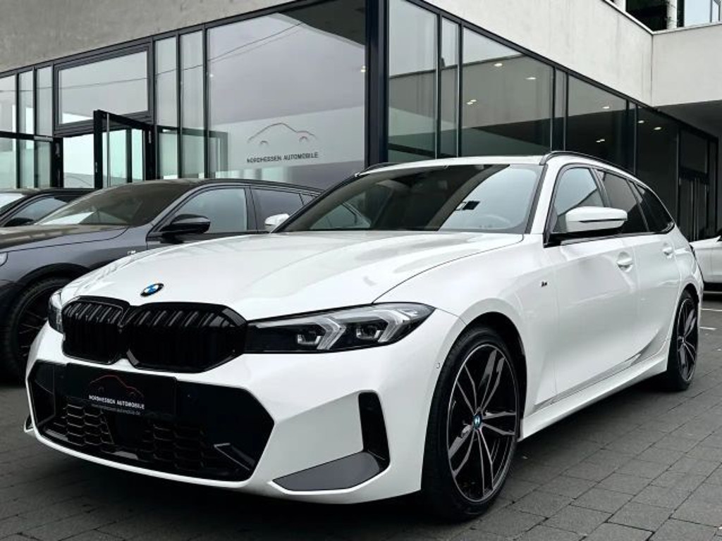 BMW 3 Serie 320 M-Sport Touring 320i