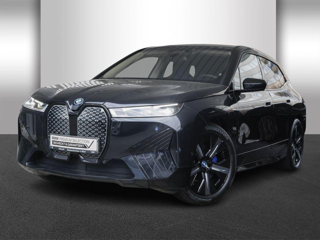 BMW iX xDrive40
