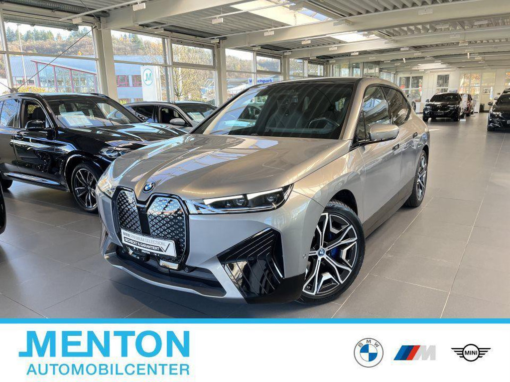 BMW iX xDrive40