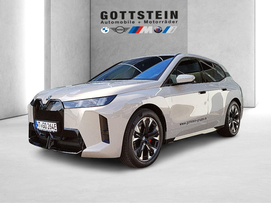 BMW iX xDrive60