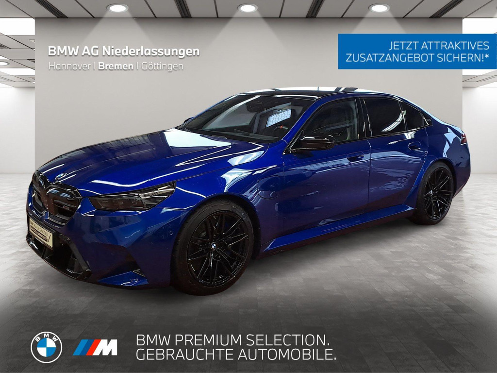 BMW M5 Sedan