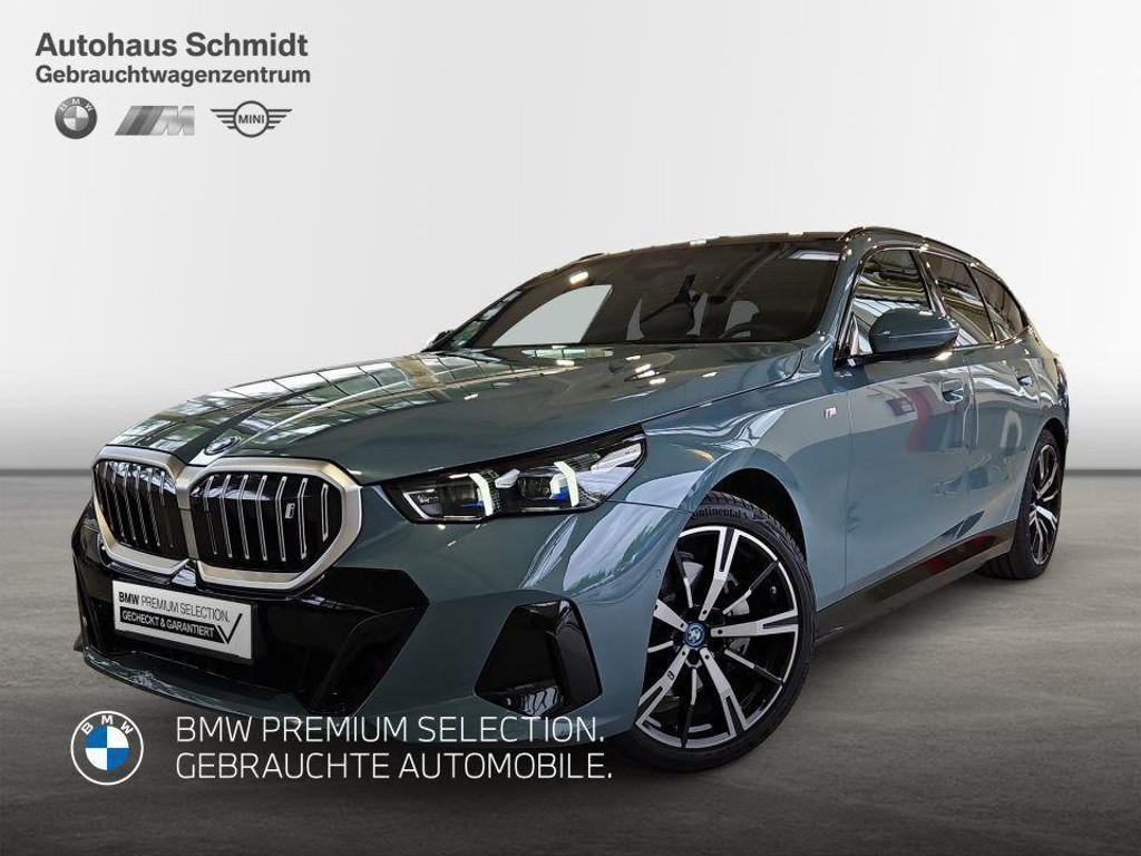 BMW i5 Touring eDrive40