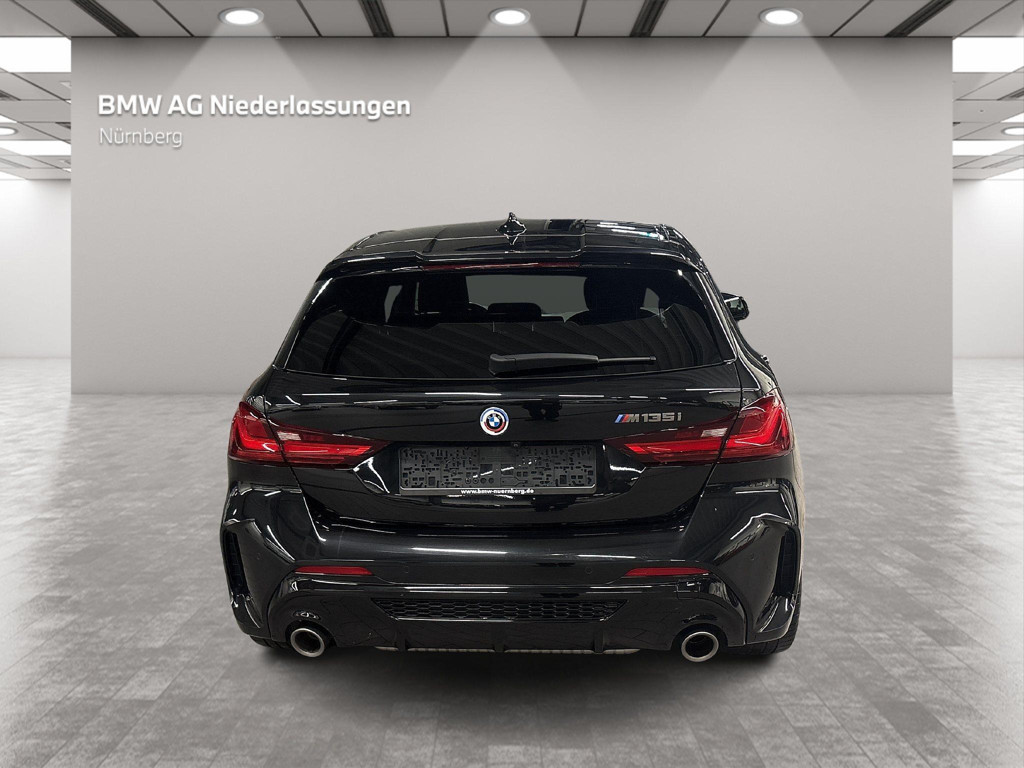 BMW M135i