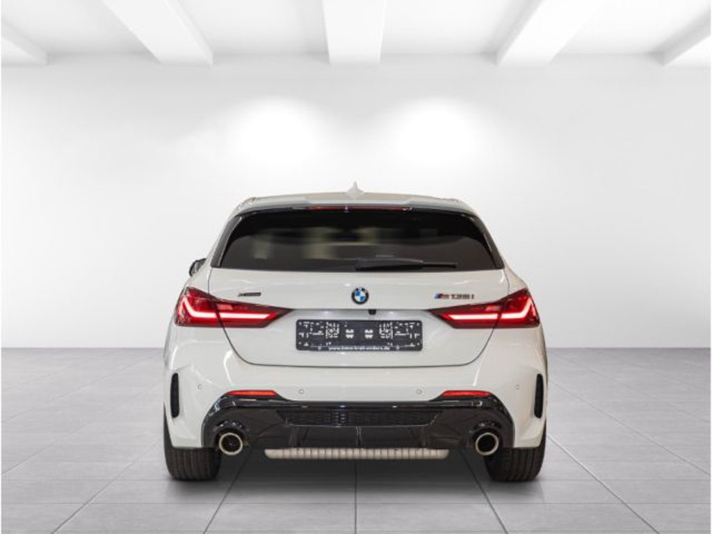BMW M135i