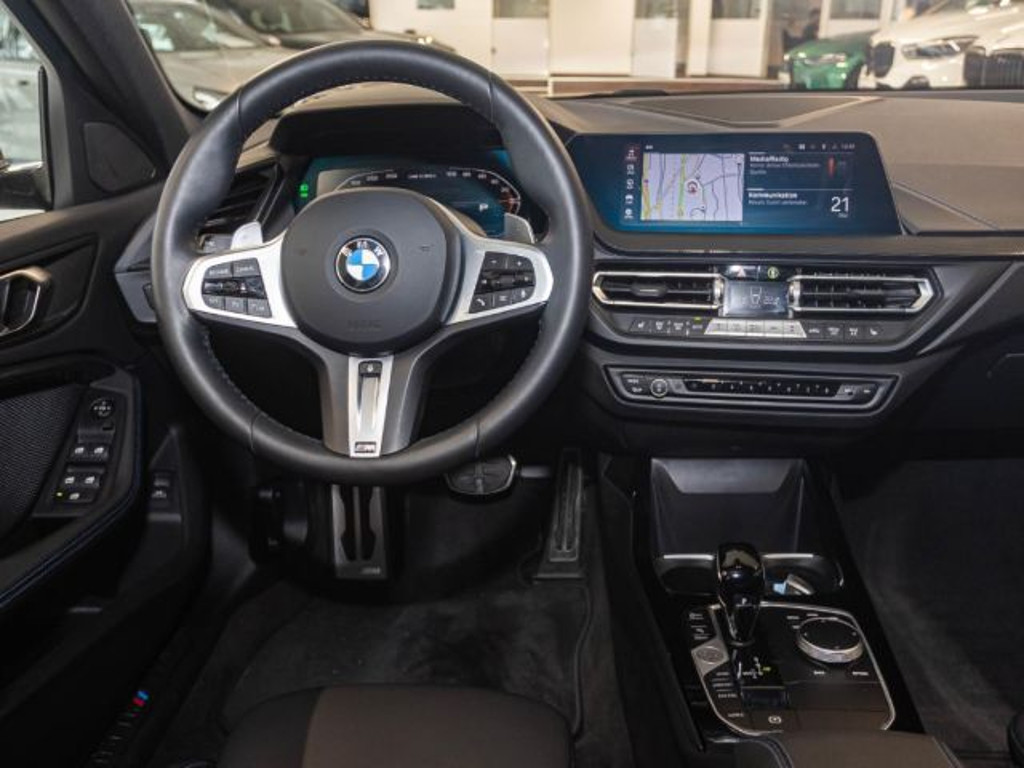 BMW M135i