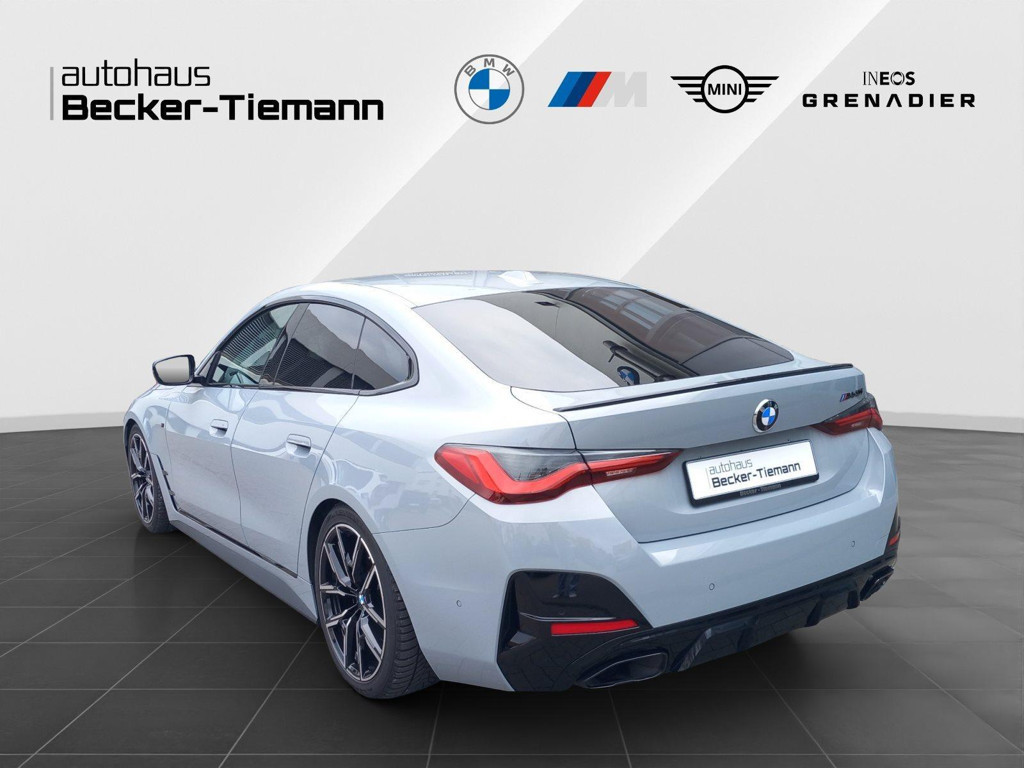 BMW M440