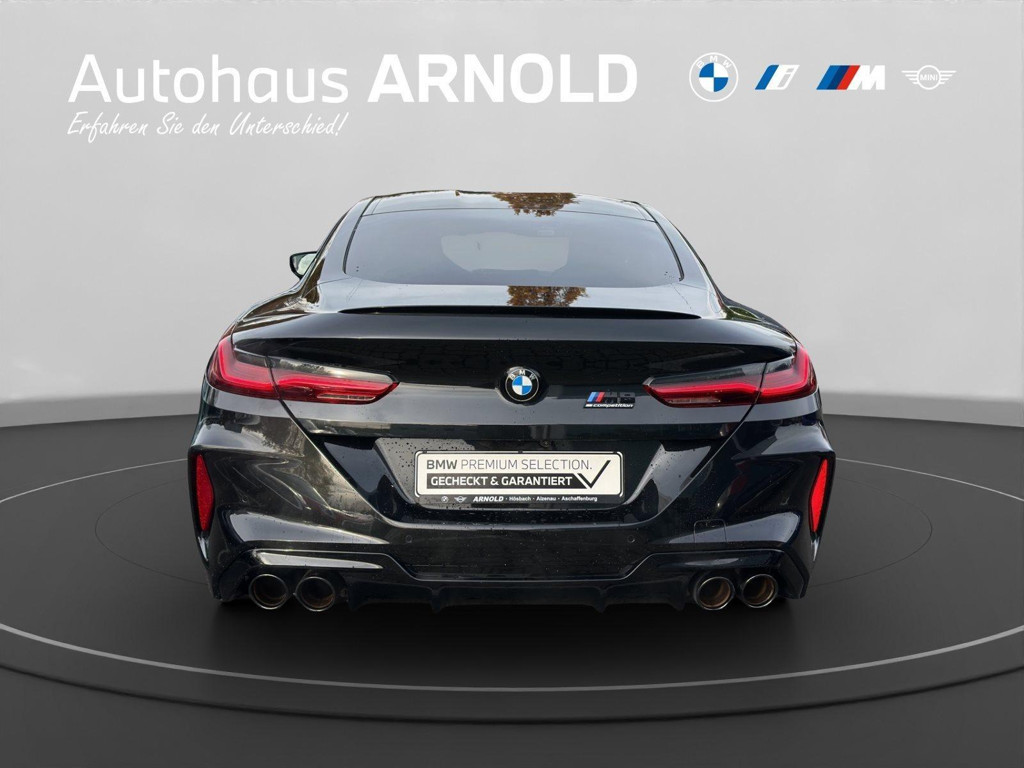 BMW M8