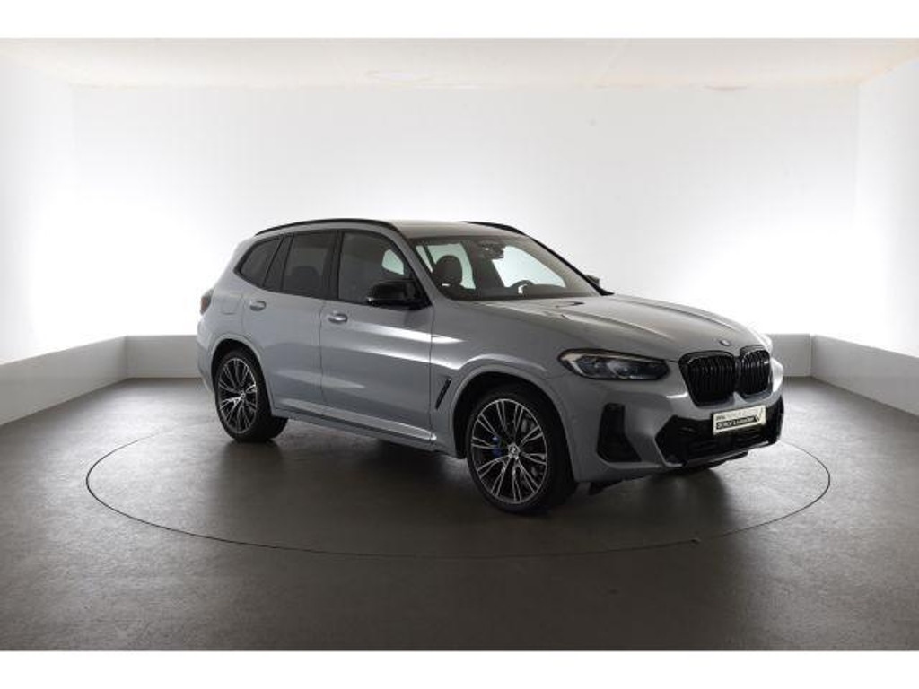 BMW iX3