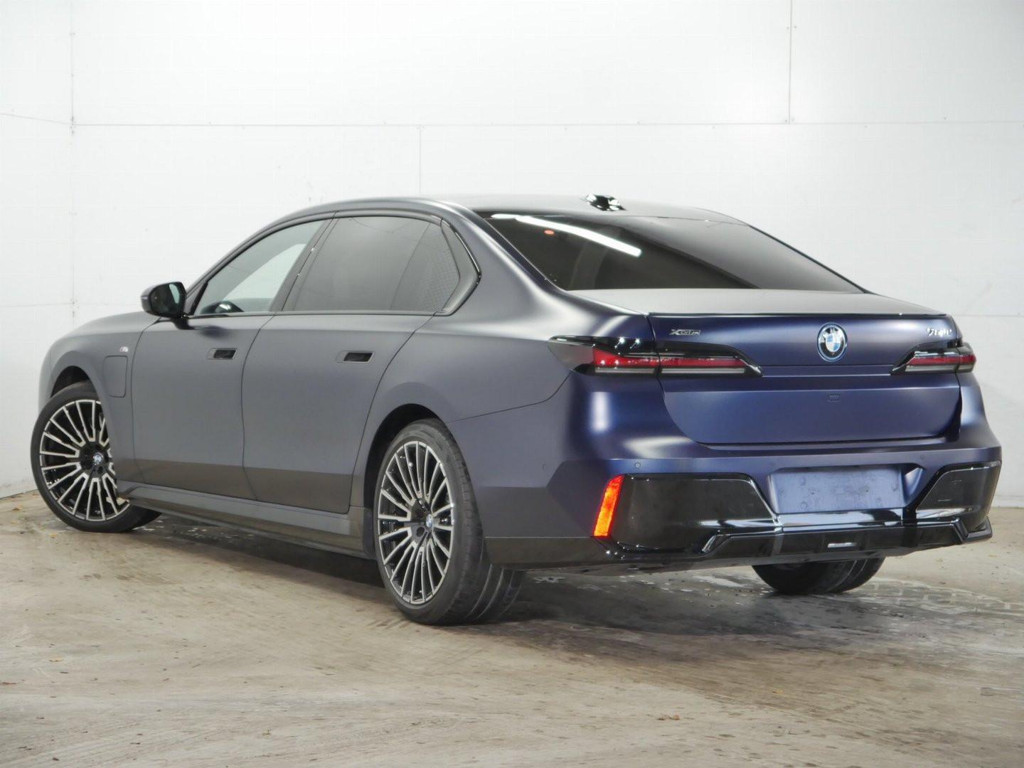 BMW 7 Serie 750 xDrive Sedan
