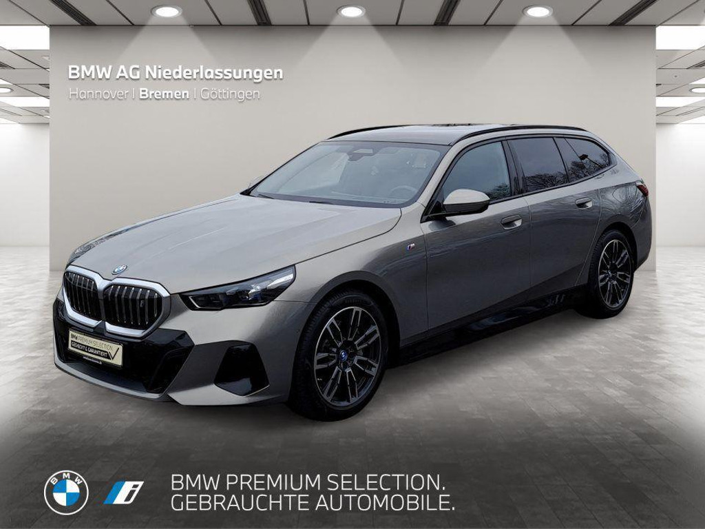 BMW i5 Touring eDrive40