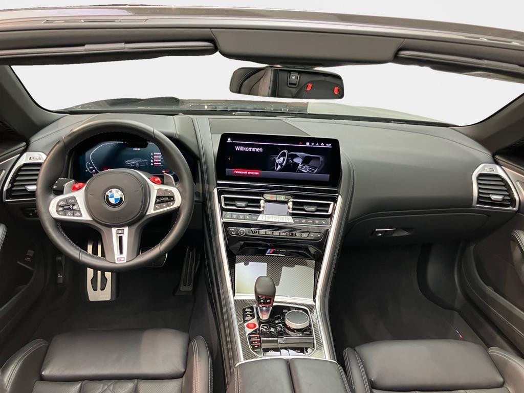 BMW M8
